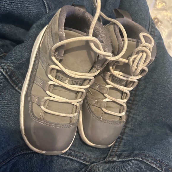 Jordan Other - Cool Gray Jordan 11 size 7c